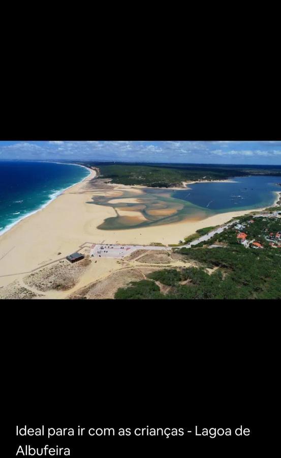 Residencial T2 No Parque Verde Quinta do Conde Eksteriør bilde