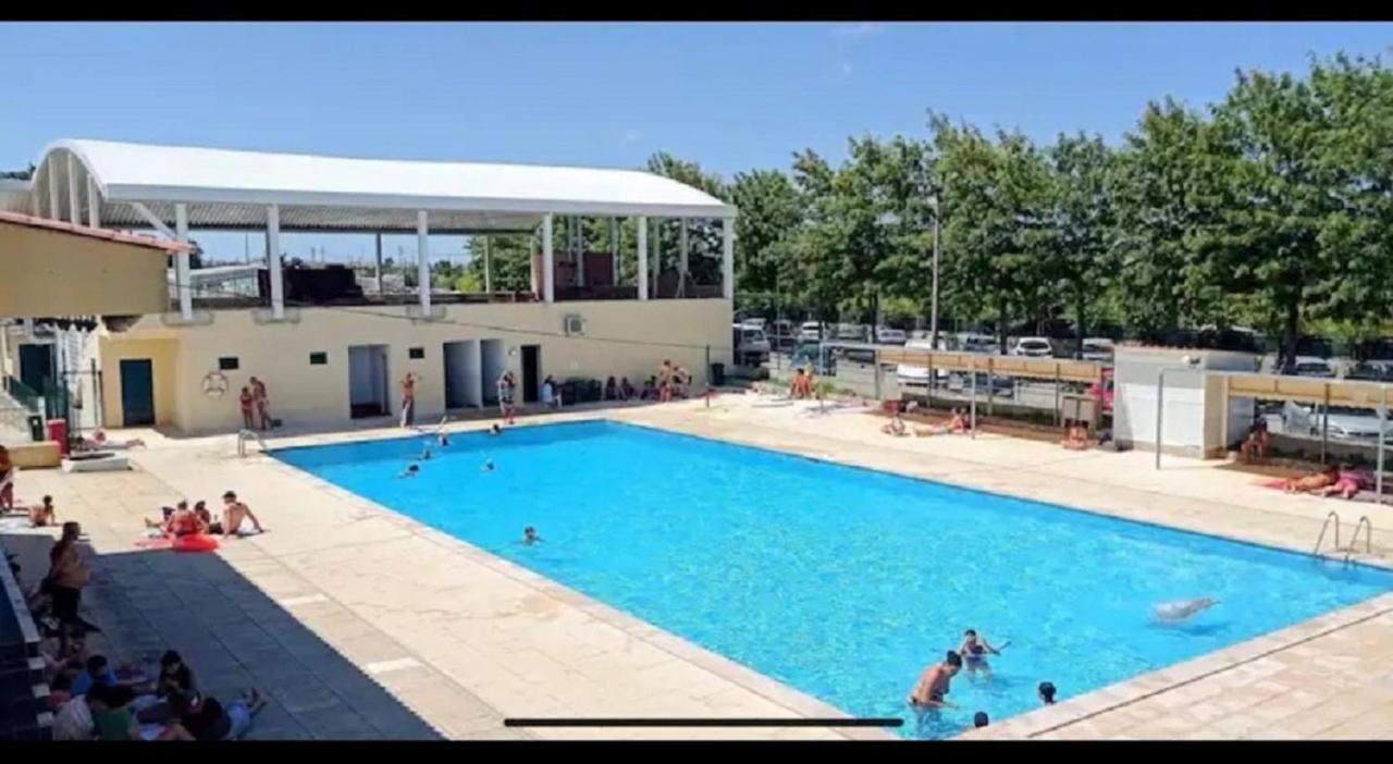 Residencial T2 No Parque Verde Quinta do Conde Eksteriør bilde